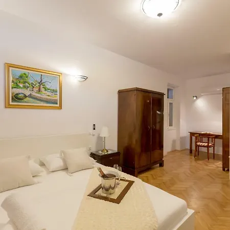 Dubravka - Heated Outdoor Pool And Indoor Jacuzzi Zaton