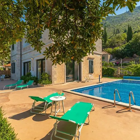 Villa Dubravka - Heated Outdoor Pool&indoor Jacuzzi *