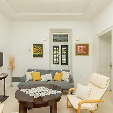 Villa Dubravka - Heated Outdoor Pool And Indoor Jacuzzi *