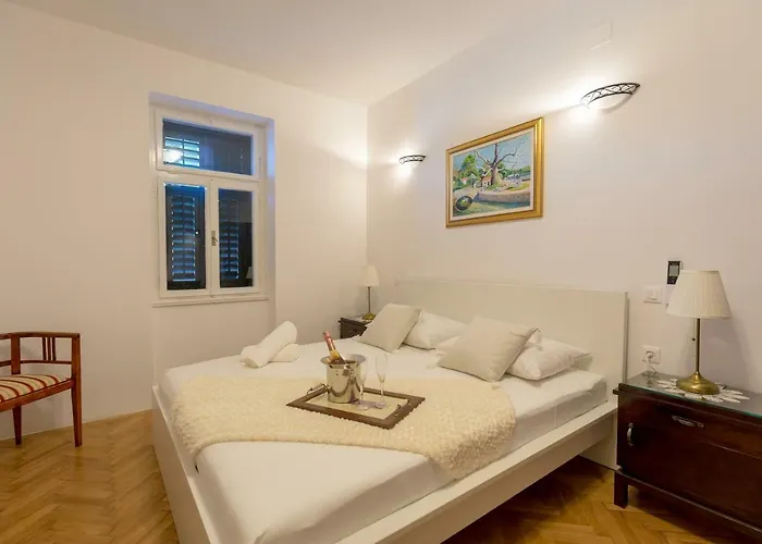 Dubravka - Heated Outdoor Pool&indoor Jacuzzi Villa