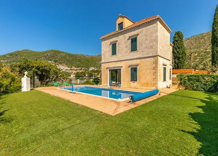 Villa Dubravka - Heated Outdoor Pool And Indoor Jacuzzi *