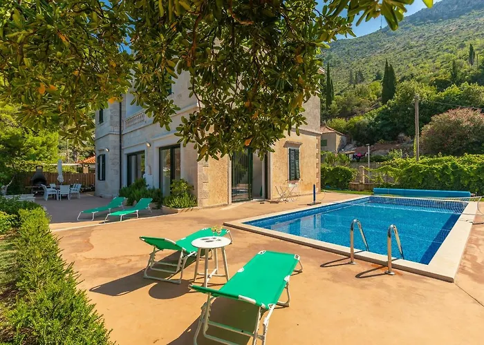 Villa Dubravka - Heated Outdoor Pool And Indoor Jacuzzi *