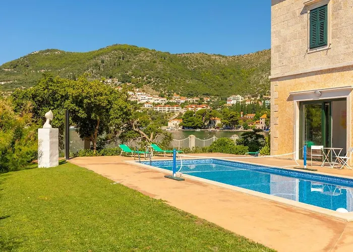 Dubravka - Heated Outdoor Pool And Indoor Jacuzzi