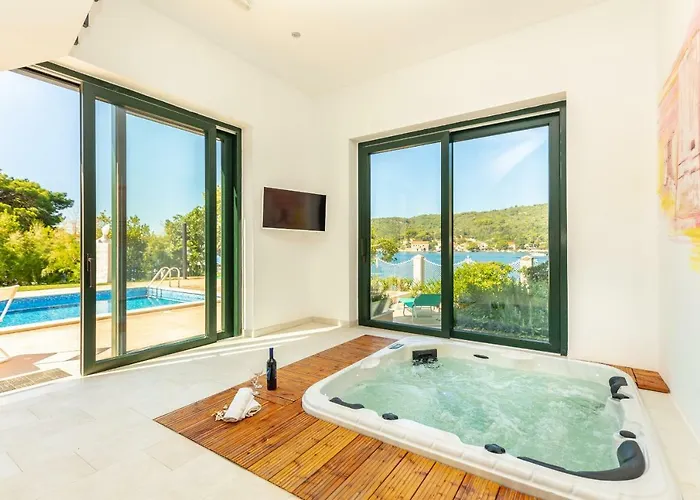 Villa Dubravka - Heated Outdoor Pool&indoor Jacuzzi