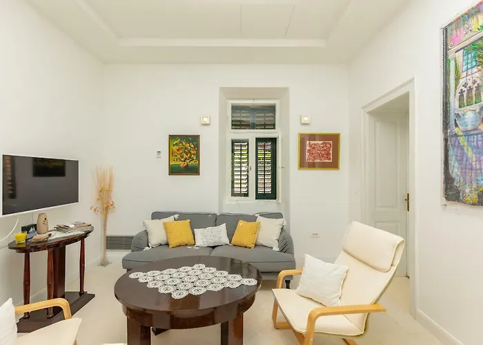 Villa Dubravka - Heated Outdoor Pool&indoor Jacuzzi *